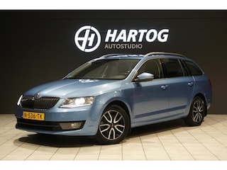 Skoda Octavia Combi 1.8 TSI Ambition Business 4X4 + XENON / STOELVERWARMING / SENSOREN