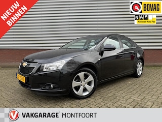Chevrolet Cruze 1.8 LTZ|Parkeersensoren|Cruise|L.M. velgen|Airco|Clima|Navigatie|