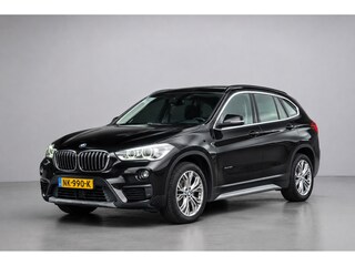 BMW X1 sDrive20i High Executive NL AUTO*PANO*ACC*AFN. HAAK