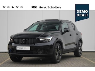 Volvo XC40 B4 Plus Black Edition Panoramisch Schuif-/Kanteldak, Adaptieve Cruise Control met Pilot Assist, Premium Audio by Harman Kardon, Elektrisch bedienbare bestuurdersstoel met geheugen, 360 Parkeercamera, Park Assist voor + achter, Verwarmbare voorstoelen + stuurwiel, Adaptieve koplampen, 20'' Lichtmetalen wielen