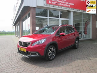 Peugeot 2008 1.2 PureTech Blue Lease Executive// panoramadak/Trekhaak
