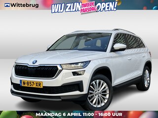 Skoda Kodiaq 1.5 TSI Business Edition / Digitaal dashboard / Navigatie / App connect / Camera / Parkeer sensoren V+A /