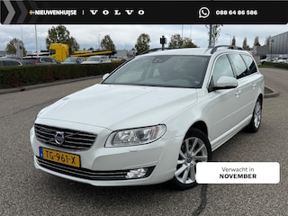 Volvo V70 2.0 T4 Classic Edition | Adaptieve Cruise controle | Spoiler | Bi-Xenon | Stuur + Stoel + Achterbank verwarming | Stand kachel |