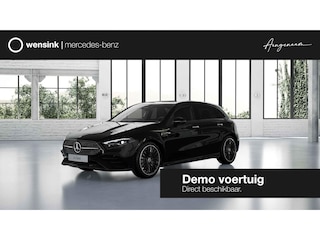 Mercedes-Benz A-klasse 180 Business Solution AMG | Panoramaschuifdak | Premium Plus pakket | Dodehoekassistent | Head-up display | 19-inch Zwarte AMG Velgen