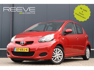 Toyota Aygo 1.0-12V Comfort Navigator | Dealer onderhouden! | Navigatie | Airco | Elektrische ramen | Lichtmetalen velgen | Bluetooth | Nieuwe APK