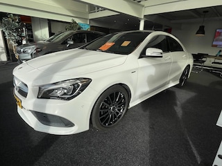 Mercedes-Benz CLA 180 White Art Edition, AGM Line, Panoramadak, UNIEK !!!!!