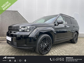 Hyundai Santa Fe 1.6 T-GDI PHEV Black Line 4WD 7p. / uit voorraad LEVERBAAR / Stoelverkoeling / Nappaleder / BOSE / 360 Camera / Stoelverwarming Voor + Achter / Stuurverwarming /
