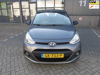 Hyundai i10 1.0i i-Motion 2015 Airco 120.000KM NAP! APK!