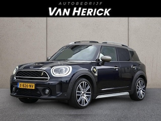 Mini Countryman 2.0 Cooper S E ALL4 Yours | Pano Dak | Camera | Leer | Harman Kardon