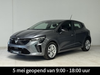 Renault Clio 1.6 E-Tech Full Hybrid 145 evolution | All-Season banden | Navigatie | Parkeersensoren achter | Cruise control |