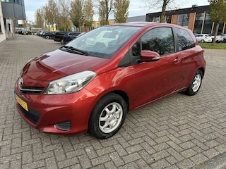 Toyota Yaris 1.0 VVT-i Aspiration 1eEIG AIRCO CAMERA TRHK NAP!