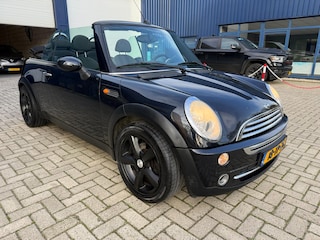 Mini Cooper Cabrio 1.6 116pk Pepper CABRIOLET / NL AUTO / APK 10-2026