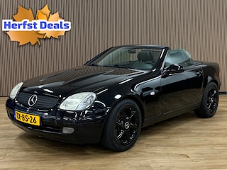 Mercedes-Benz SLK 200|Cabriolet/Hardtop|