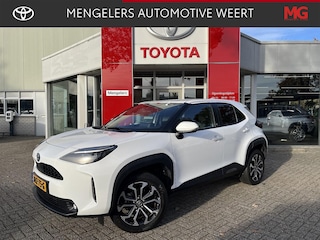 Toyota Yaris Cross 1.5 Hybrid Dynamic | Rijklaar | Stoel en stuurverwarming,| Draadloos telefoon laden