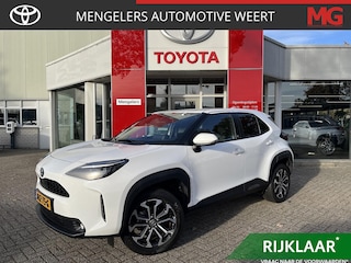 Toyota Yaris Cross 1.5 Hybrid Dynamic | Rijklaar | Stoel en stuurverwarming,| Draadloos telefoon laden