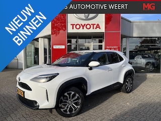 Toyota Yaris Cross 1.5 Hybrid Dynamic | Rijklaar | Stoel en stuurverwarming,| Draadloos telefoon laden