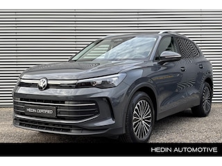 Volkswagen Tiguan 1.5 eTSI Life Edition / Nederlandse Auto / Climate Control / Adaptieve Cruise Control / Apple Car Play / Navigatie / Parkeercamera / Sfeerverlichting / 18 inch LMV / Stoelverwarming & Stuurverwarming / Electrische achterklep