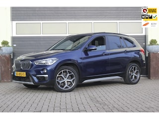 BMW X1 SDrive20i Orange Edition II | Panoramadak |