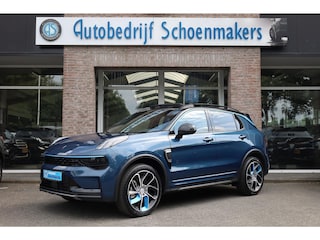 Lynk & Co 01 1.5 STUURVERWARMING MY23+ 40x nieuw!! 360-CAMERA STUUR/STOELVERW. ROLHOES PANO/SCHUIF MEMORY INFINITY DAB NAVI CARPLAY ELEK.ACHTERKLEP 20"LMV