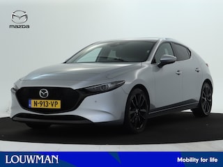 Mazda 3 2.0 e-SkyActiv-X M Hybrid 180 Luxury | Trekhaak | BOSE | Leder |