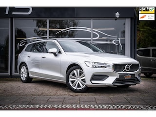 Volvo V60 2.0 B3 Momentum Business|Trekh|LED|Adaptive Cruise|Digital Dash|Apple Carplay|