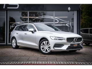 Volvo V60 2.0 B3 Momentum Business|Trekh|LED|Adaptive Cruise|Digital Dash|Apple Carplay|