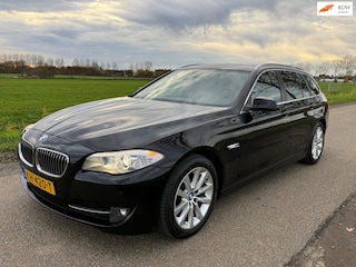 BMW 5-serie Touring 528xi Upgrade Edition Leder/Xenon/climate