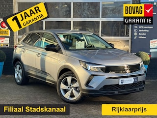 Opel Grandland 1.6 Turbo Plug-In Hybrid GS GRATIS Afleverpakket! | Apple Carplay | Voorstoelen Verwarmd |