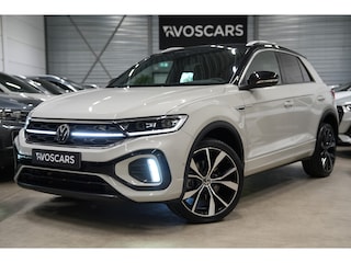 Volkswagen T-Roc 1.5 TSI R-Line * IQ Light - 19" - Navi Pro - Camera - ACC - App - 1e Eig *