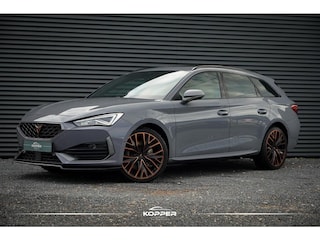 Cupra Leon 1.4 e-Hybrid VZ Copper Edition / Pano / Adaptive Cruise / 19''
