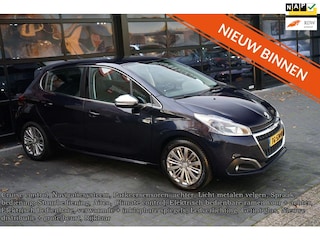 Peugeot 208 1.2 PureTech Blue Lease Executive, Led, CC, Clima, PDC, Navi
