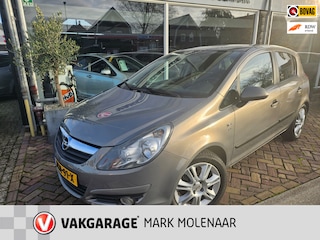 Opel Corsa 1.4-16V Cosmo