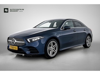 Mercedes-Benz A-klasse 250 e AMG-Line Premium Plus AANBIEDING!(Dealer OnderH, Sfeer, Stoelv, Climate, Navi, Apple Carplay, Etc)