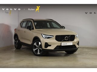 Volvo XC40 B4 211PK Automaat Plus Dark / Navigatie / Adaptive Cruise / Harman Kardon / Stuur- & Stoelverwarming / Elektrische achterklep / Achteruitrijcamera / Trekhaak / Elektrische stoelverst. met geheugen