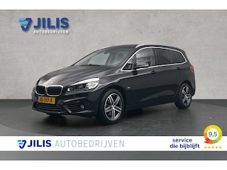 BMW 2-serie Tourer 218i Sport 7p. | Trekhaak | Parkeersensoren | Navigatie | Cruise control | Airco