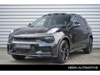 Lynk & Co 01 1.5 More | MORE | NIEUW | Panoramadak | 360° camera | Stuurverwarming |