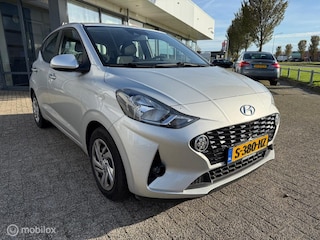 Hyundai i10 AUTOMAAT 12 MND BOVAG RIJKLAAR PRIJS