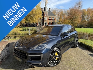 Porsche Cayenne 4.0 Turbo S E-Hybrid | Porsche Approved | Sport Design | Carbon | NL-Auto | Full Options |