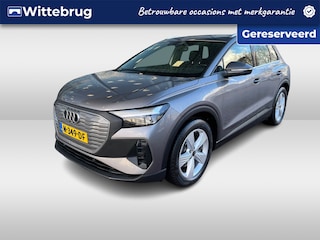 Audi Q4 35 Launch edition 55 kWh / Elect. achterklep / Smartphone Interface / Stoelverwarming / 19 Inch