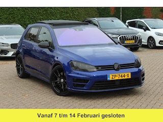 Volkswagen Golf 2.0 TSI R 4Motion / Panoramadak / Camera / Leder / Sterrenhemel / Remus uitlaat / 19'' / Navigatie / DAB / Stoelverwarming / ACC