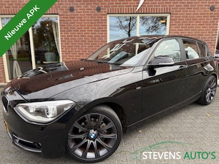 BMW 114i EDE Executive NIEUWE APK / SPORTSTOELEN / NAVI / CLIMA / XE