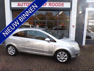 Opel Corsa 1.2-16V Cosmo Nieuwe Apk