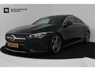 Mercedes-Benz CLA 180 Business Solution AMG (PANORAMADAK, TREKHAAK, SFEERVERLICHTING, STOELVERWARMING, CAMERA, SENSOREN)