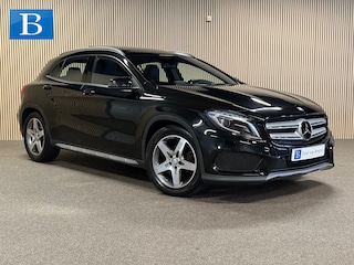 Mercedes-Benz GLA 200 AMG STYLING-PANORAMA-STOELVERWARMING-XENON-TREKHAAK-DEALER ONDERHOUDEN