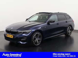 BMW 3-serie Touring 330e xDrive M Sport Shadow | Panoramadak | Elek Trekhaak | Adaptief Onderstel | Zondag Open!