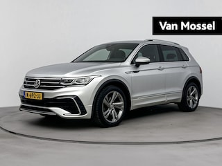 Volkswagen Tiguan 1.5 TSI R-Line | Navigatie | parkeersensoren | R-Line | 19 Inch Velgen | Cruise control | Airco |