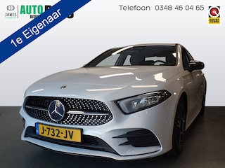 Mercedes-Benz A-klasse 180 Business Solution AMG Full options, Amg pakket!!, Navigatie, Achteruitrijcamera, Clima controle, Cruise controle, Stoel verwarming, Sportstoelen Alcantara/ Leder, Lm velgen Amg 18'', 37.000km!!, Nederlandse auto!! Bovag afleverpakket 695,-