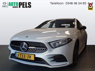 Mercedes-Benz A-klasse 180 Business Solution AMG Full options, Amg pakket!!, Navigatie, Achteruitrijcamera, Clima controle, Cruise controle, Stoel verwarming, Sportstoelen Alcantara/ Leder, Lm velgen Amg 18'', 37.000km!!, Nederlandse auto!! Bovag afleverpakket 695,-