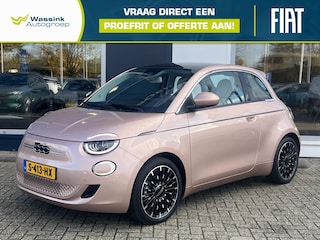 Fiat 500 42kWh 118pk Aut La Prima | Stoelverwarming | Navigatie | Climate Control | Camera | parkeersensoren |