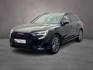 Audi Q3 35 TFSI 150PK S edition Competition | Trekhaak | ACC | MMI plus | Full-led | Camera | Optiekzwart |